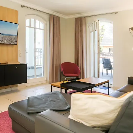 Strandpalais 02 公寓 *