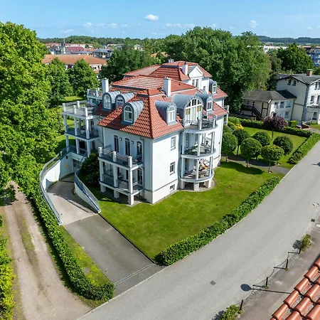 Strandpalais 02 公寓